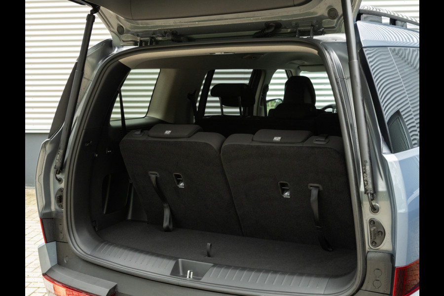 Hyundai Santa Fe 1.6 T-GDI PHEV 4WD - 7-zits - ACC - Elektrische Stoelen - Camera