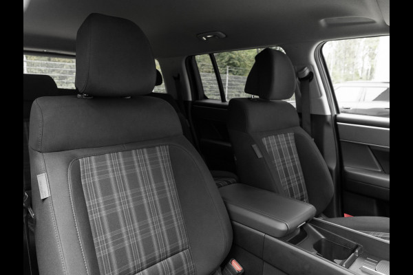 Hyundai Santa Fe 1.6 T-GDI PHEV 4WD - 7-zits - ACC - Elektrische Stoelen - Camera