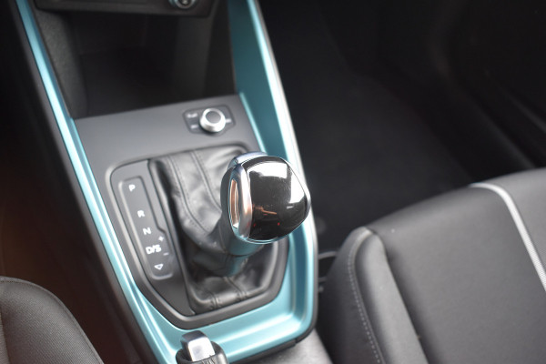Audi A1 citycarver 30 TFSI Advanced Edition Automaat 2-tone