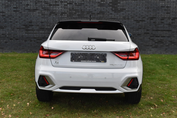 Audi A1 citycarver 30 TFSI Advanced Edition Automaat 2-tone