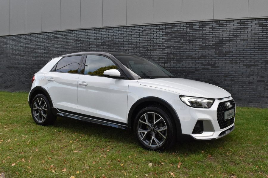 Audi A1 citycarver 30 TFSI Advanced Edition Automaat 2-tone