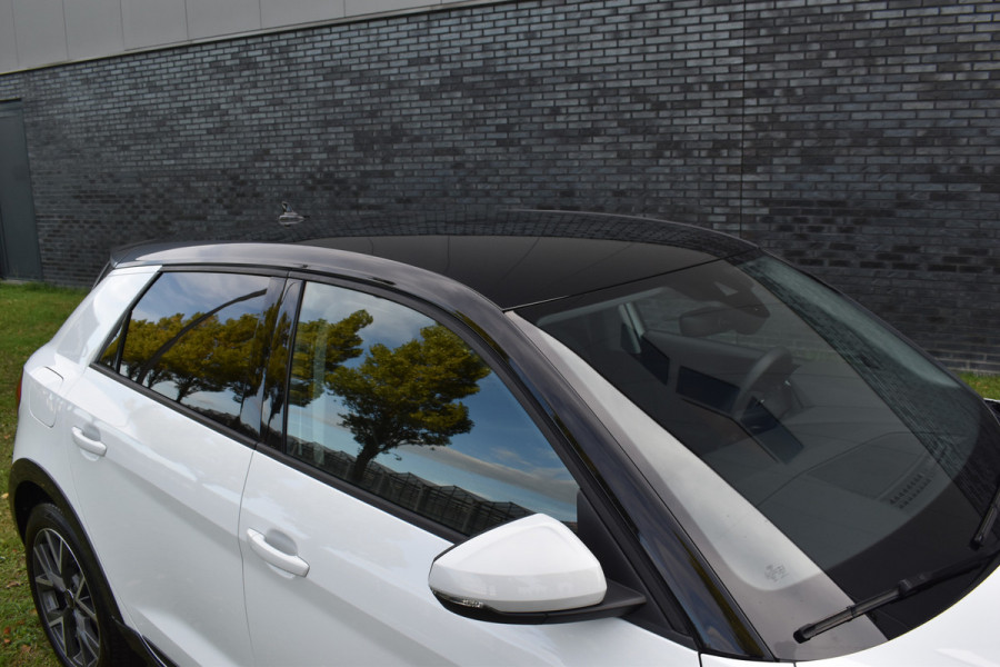 Audi A1 citycarver 30 TFSI Advanced Edition Automaat 2-tone