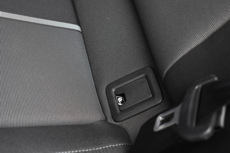 Audi A1 citycarver 30 TFSI Advanced Edition Automaat 2-tone