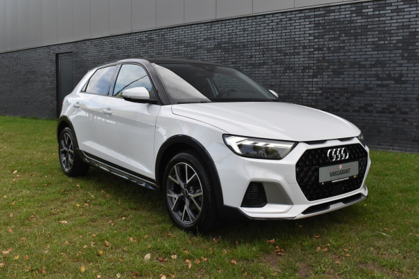 Audi A1 citycarver 30 TFSI Advanced Edition Automaat 2-tone
