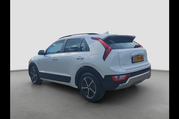 Kia Niro 1.6 GDi Hybrid DynamicLine Automaat | Navigatie | Camera | Parkeersensoren | Climate | Apple Carplay / Android Auto | Kia Niro 1.6 GDi Hybrid DynamicLine Automaat | Navigatie | Camera | Parkeersensoren | Climate | Apple Carplay / Android Auto |