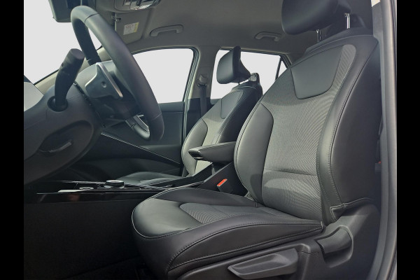 Kia Niro 1.6 GDi Hybrid DynamicLine Automaat | Navigatie | Camera | Parkeersensoren | Climate | Apple Carplay / Android Auto | Kia Niro 1.6 GDi Hybrid DynamicLine Automaat | Navigatie | Camera | Parkeersensoren | Climate | Apple Carplay / Android Auto |