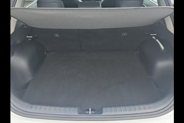 Kia Niro 1.6 GDi Hybrid DynamicLine Automaat | Navigatie | Camera | Parkeersensoren | Climate | Apple Carplay / Android Auto | Kia Niro 1.6 GDi Hybrid DynamicLine Automaat | Navigatie | Camera | Parkeersensoren | Climate | Apple Carplay / Android Auto |