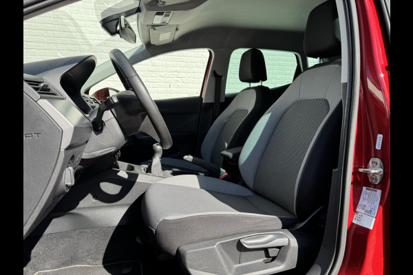 Seat Ibiza 1.0 TSI Style Business Intense Cruise control Climate control Navigatie Apple Carplay / Android Auto Bleutooth