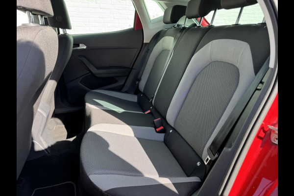 Seat Ibiza 1.0 TSI Style Business Intense Cruise control Climate control Navigatie Apple Carplay / Android Auto Bleutooth