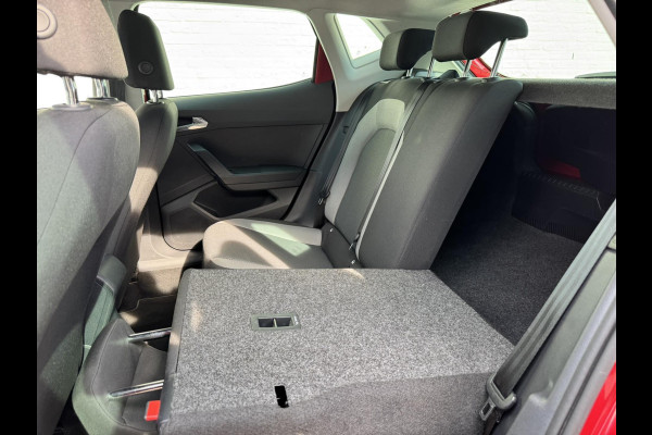 Seat Ibiza 1.0 TSI Style Business Intense Cruise control Climate control Navigatie Apple Carplay / Android Auto Bleutooth