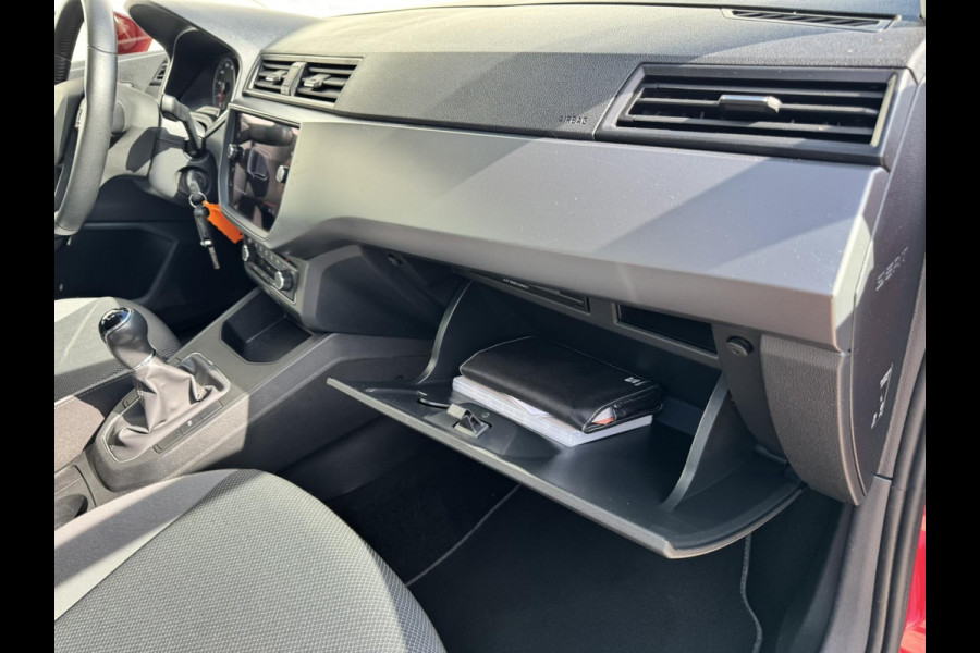 Seat Ibiza 1.0 TSI Style Business Intense Cruise control Climate control Navigatie Apple Carplay / Android Auto Bleutooth