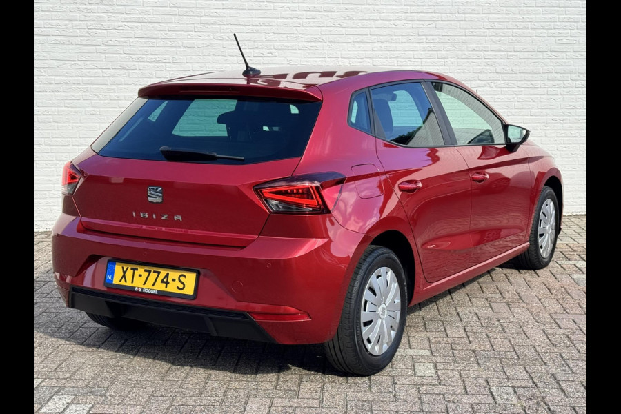 Seat Ibiza 1.0 TSI Style Business Intense Cruise control Climate control Navigatie Apple Carplay / Android Auto Bleutooth