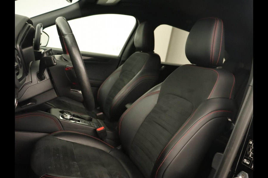 Ford Kuga 2.5 PHEV ST-Line X | Trekhaak | Automaat | Navigatie | Stoelverwarming | Stuurverwarming | Head up display | Adaptive cruise | Carplay | Camera | Lane assist | LMV 19 inch
