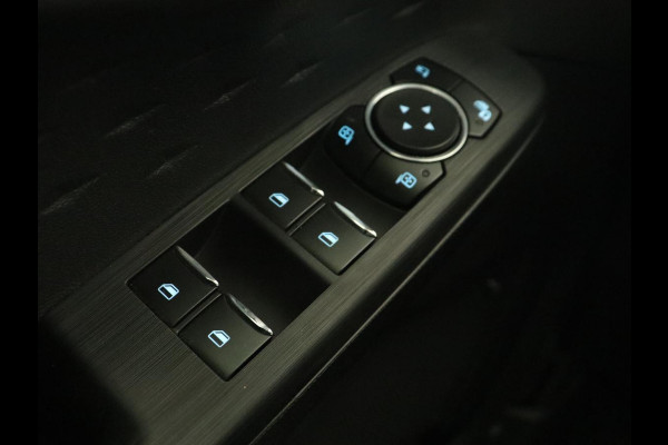 Ford Kuga 2.5 PHEV ST-Line X | Trekhaak | Automaat | Navigatie | Stoelverwarming | Stuurverwarming | Head up display | Adaptive cruise | Carplay | Camera | Lane assist | LMV 19 inch