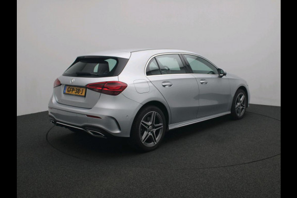 Mercedes-Benz A-Klasse 250 e Star Edition AMG Line AMG Line | Sfeerverlichting  |Achteruitrijcamera | Apple CarPlay, Inclusief 24 maanden MB Certified garantie voor Europa.