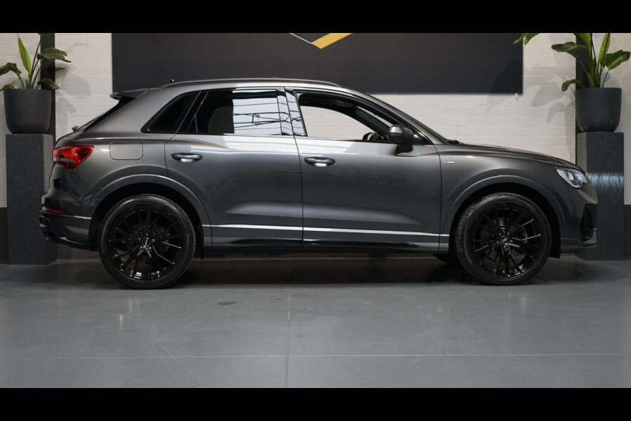 Audi Q3 40 TFSI Quattro 3x S-Line Black Optik AUTOMAAT-BANG OLUFSEN-NAVIGATIE-PANORAMA-TREKHAAK