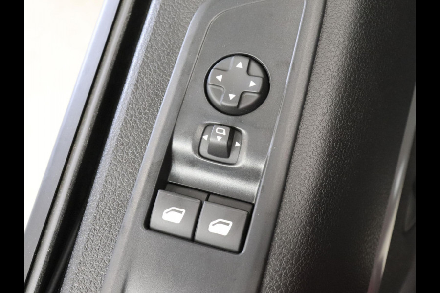 Peugeot Expert 2.0 BlueHDI Long Premium Dubbele Cabine Automaat Pack Look Navigatie Airco Bluetooth Parkeer sensoren Cruise Control Trekhaak *