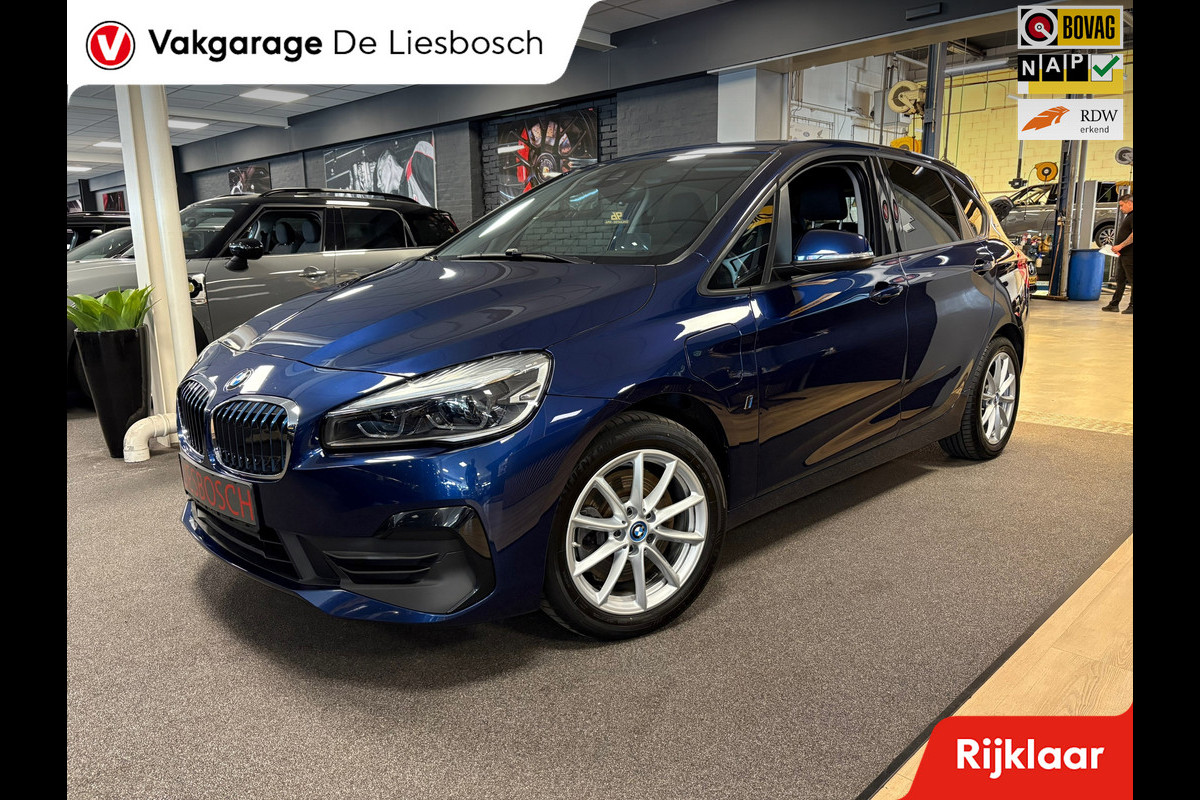 BMW 2 Serie Active Tourer 225xe iPerformance Executive/navi/head up/stoelverw/elec klep/boeken