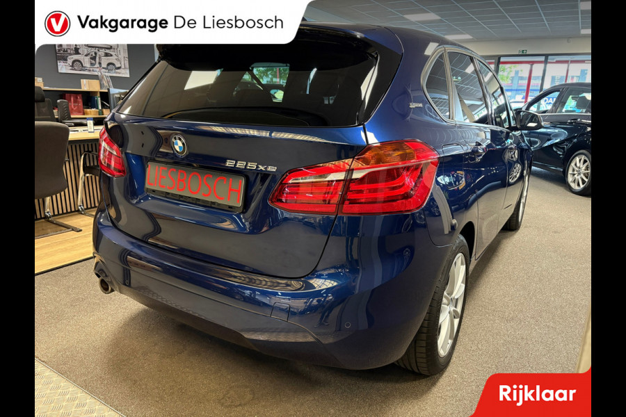 BMW 2 Serie Active Tourer 225xe iPerformance Executive/navi/head up/stoelverw/elec klep/boeken