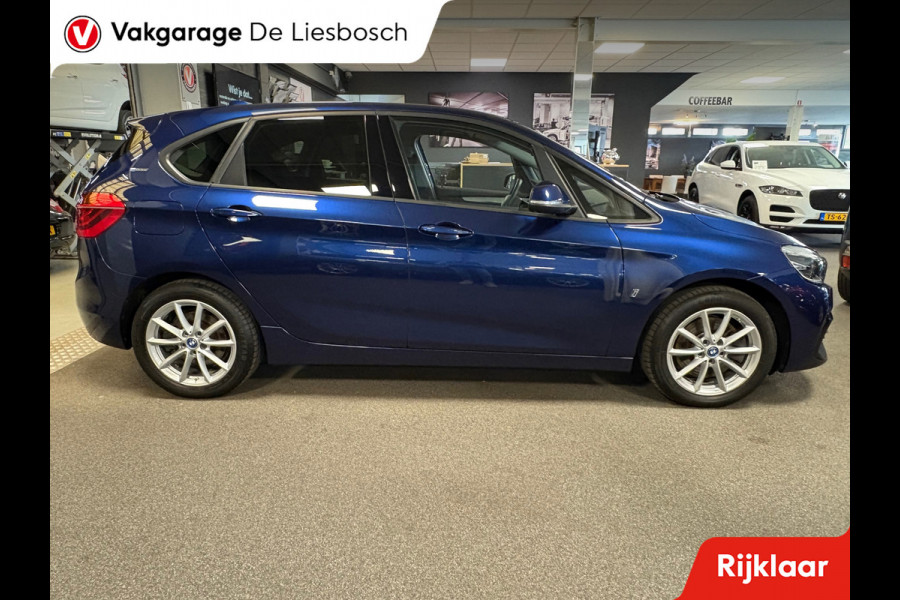 BMW 2 Serie Active Tourer 225xe iPerformance Executive/navi/head up/stoelverw/elec klep/boeken