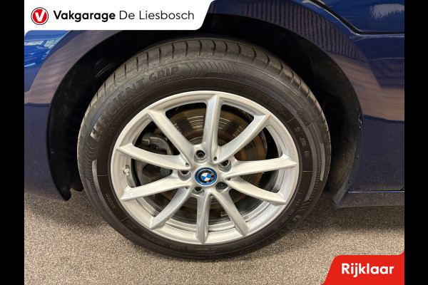 BMW 2 Serie Active Tourer 225xe iPerformance Executive/navi/head up/stoelverw/elec klep/boeken