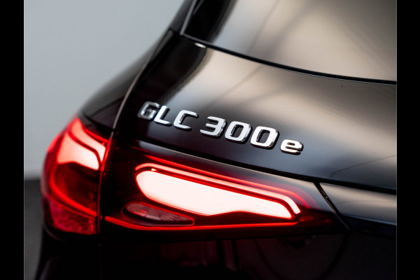 Mercedes-Benz GLC GLC 300e 4MATIC AMG Line | Nappaleer | NIGHT | Trekhaak