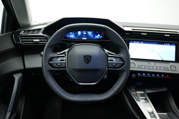Peugeot 308 1.2 PureTech Allure |Carplay|Cruise|Navi|LED|