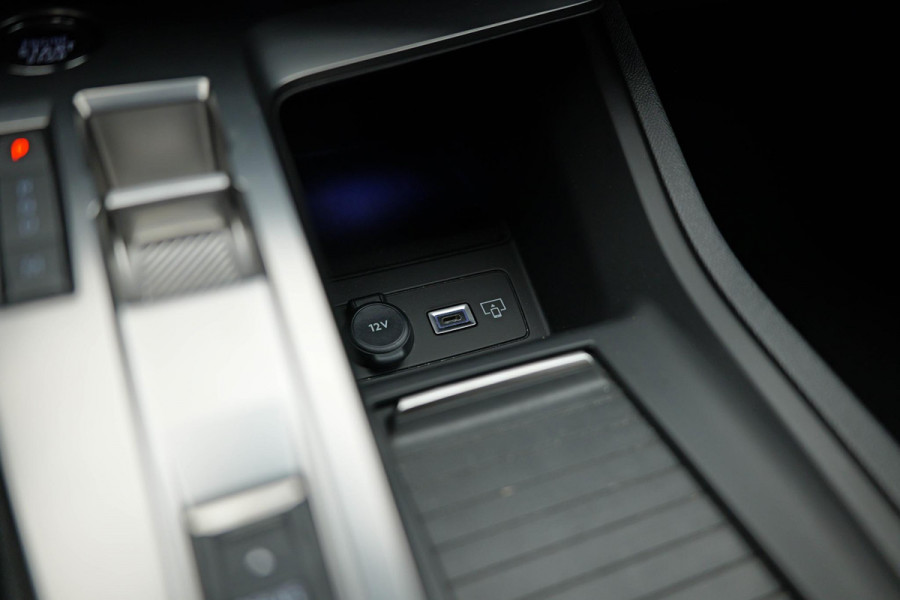 Peugeot 308 1.2 PureTech Allure |Carplay|Cruise|Navi|LED|