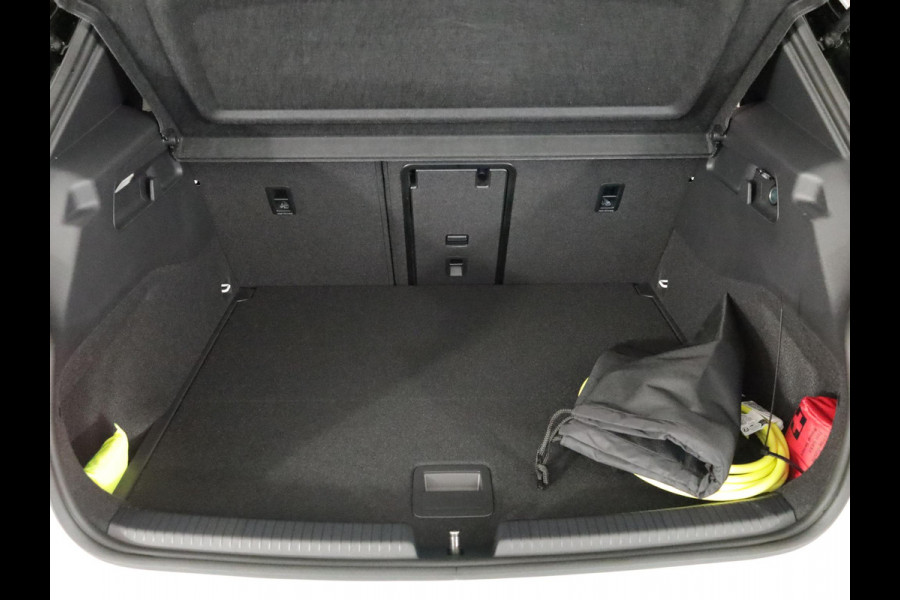 Volkswagen ID.3 Pro Business 59 kWh accu. 150 kW / 204 pk Hatchbac