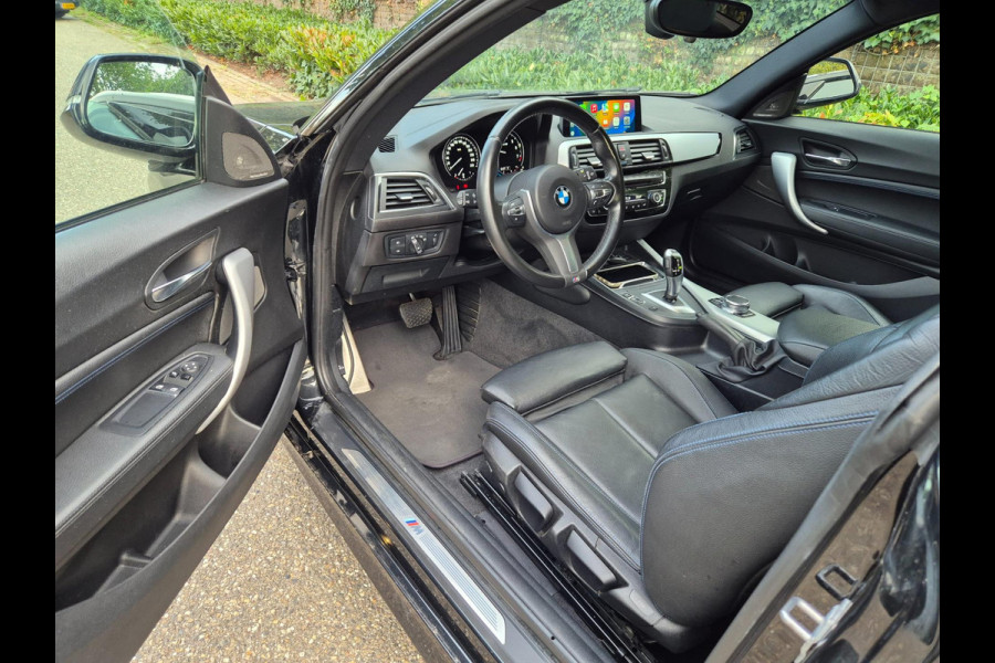 BMW 1-serie M Sport Coupe Executive CarPlay Adaptieve LED Keyless Harman Kardon NAP Rijklaar