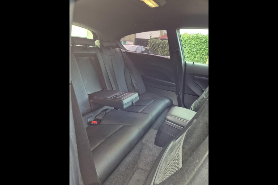 BMW 1-serie M Sport Coupe Executive CarPlay Adaptieve LED Keyless Harman Kardon NAP Rijklaar
