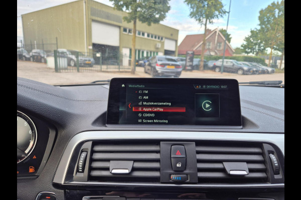 BMW 1-serie M Sport Coupe Executive CarPlay Adaptieve LED Keyless Harman Kardon NAP Rijklaar