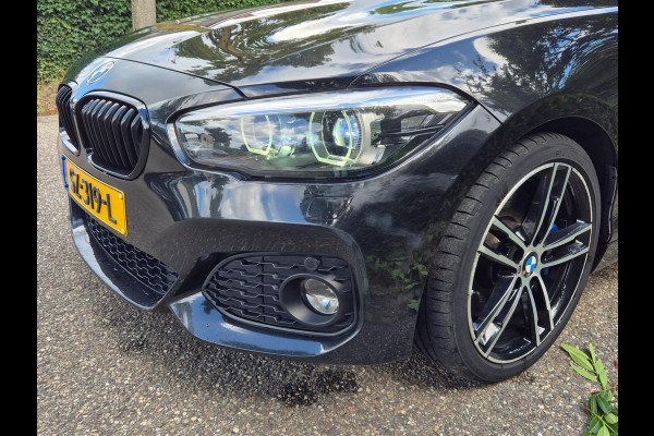 BMW 1-serie M Sport Coupe Executive CarPlay Adaptieve LED Keyless Harman Kardon NAP Rijklaar