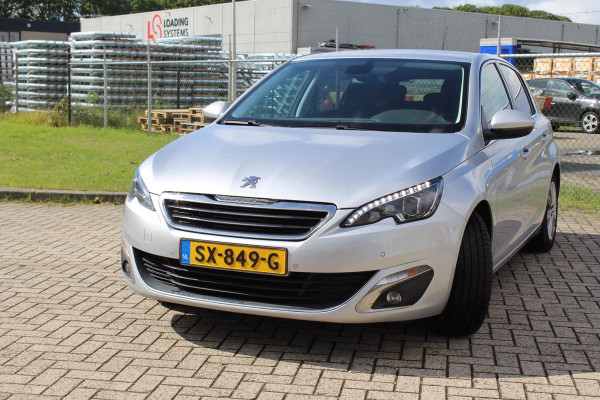 Peugeot 308 1.2 PureTech Blue Lease GT-line camera multimedia vol opties dealer onderhouden