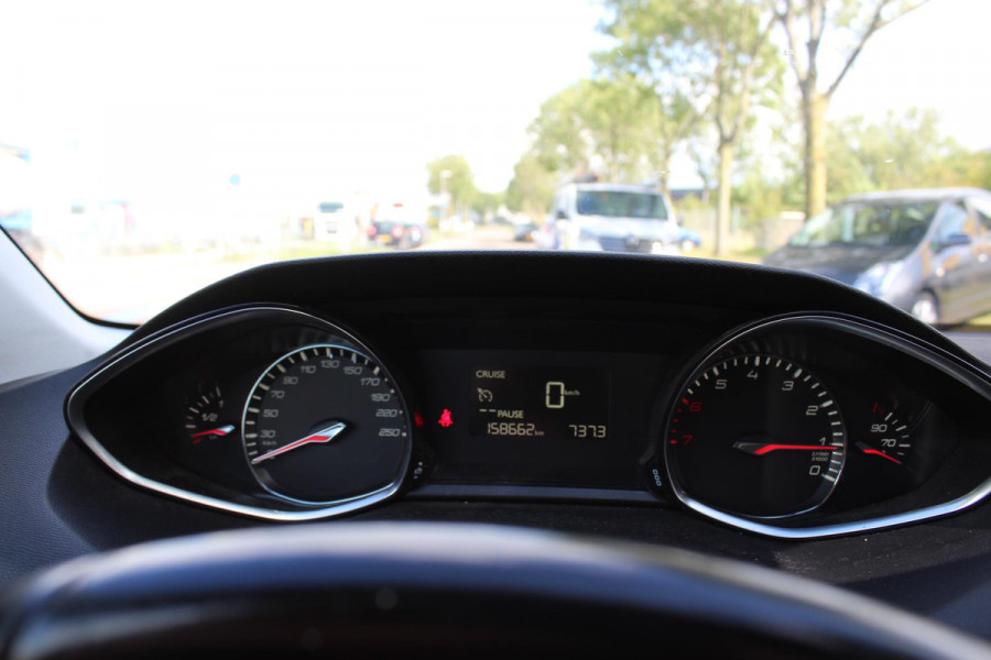 Peugeot 308 1.2 PureTech Blue Lease GT-line camera multimedia vol opties dealer onderhouden