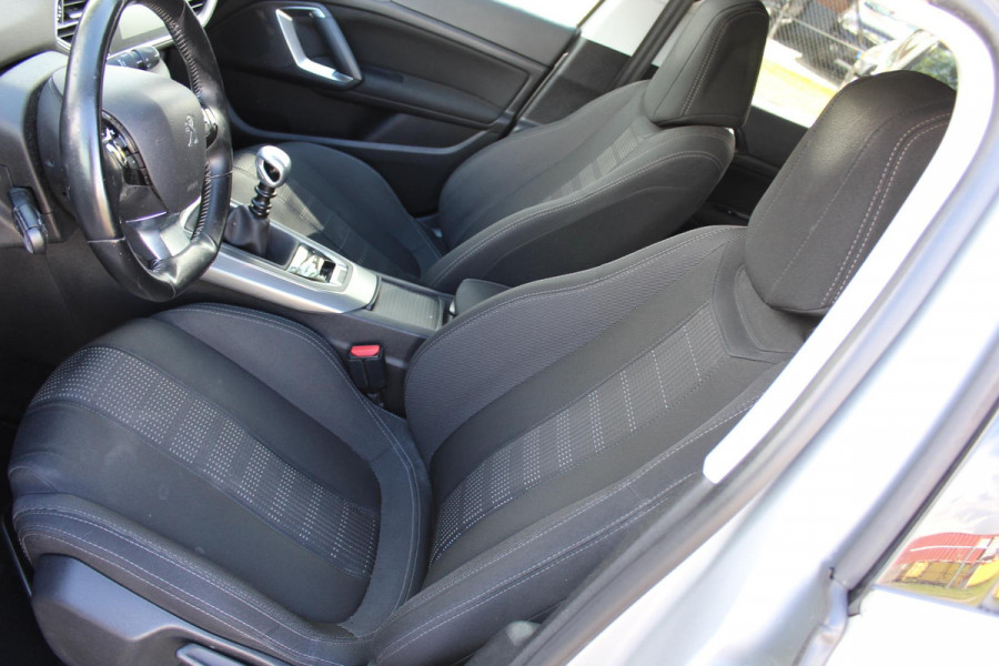 Peugeot 308 1.2 PureTech Blue Lease GT-line camera multimedia vol opties dealer onderhouden