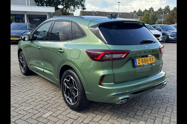 Ford Kuga 2.5 PHEV ST-Line 242pk | Wegklapbare Trekhaak | Winterpack | Bursting Green | 19 inch Velgen | 2.100kg Trekgewicht | 1e Eigenaar