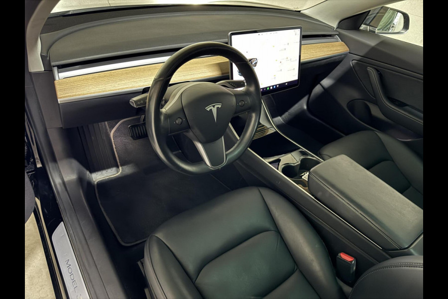 Tesla Model 3 Long Range AWD 75 kWh Autopilot Pano NAP