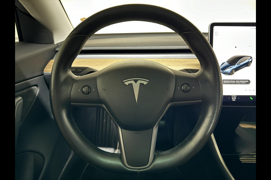 Tesla Model 3 Long Range AWD 75 kWh Autopilot Pano NAP
