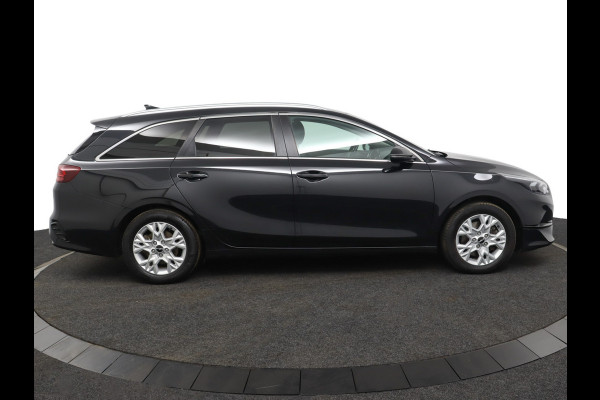 Kia Ceed Sportswagon 1.0 T-GDi DynamicPlusLine - LED - Navigatie - Lichtmetalen Velgen - Cruise Control - Climate Control - Fabrieksgarantie Tot 2028