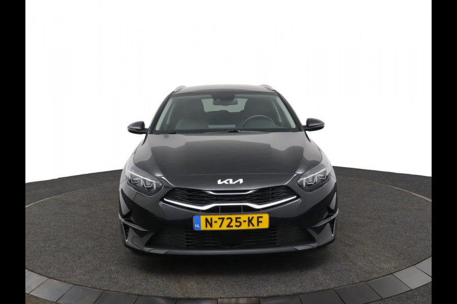 Kia Ceed Sportswagon 1.0 T-GDi DynamicPlusLine - LED - Navigatie - Lichtmetalen Velgen - Cruise Control - Climate Control - Fabrieksgarantie Tot 2028