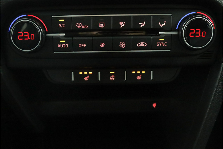 Kia Ceed Sportswagon 1.0 T-GDi DynamicPlusLine - LED - Navigatie - Lichtmetalen Velgen - Cruise Control - Climate Control - Fabrieksgarantie Tot 2028