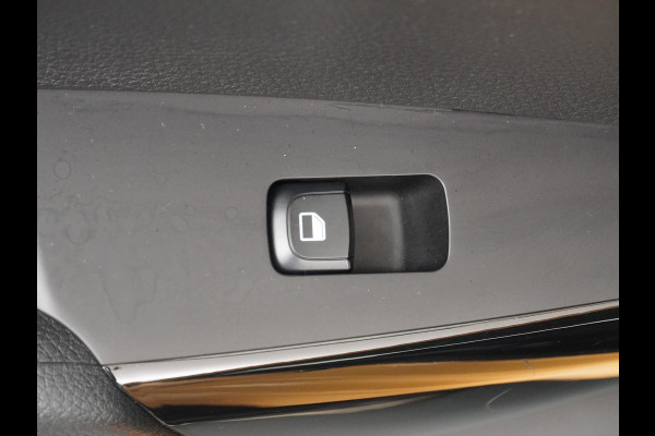 Kia Picanto 1.0 DPi DynamicLine - Apple/Android Carplay - Cruise Control - Lichtmetalen Velgen - Airco - Fabrieksgarantie Tot 2031
