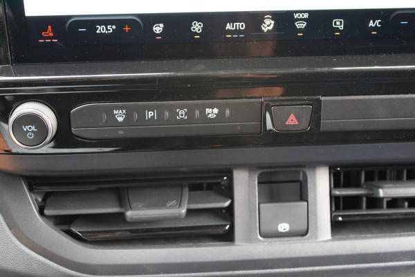 Ford Transit Custom 300 2.0 TDCI L2H1 Sport 170pk - 2x Schuifdeur - ACC - 19'' LM Velgen - 70L Tank - Navi - Camera - Stoel & Stuurverwarming - Blin