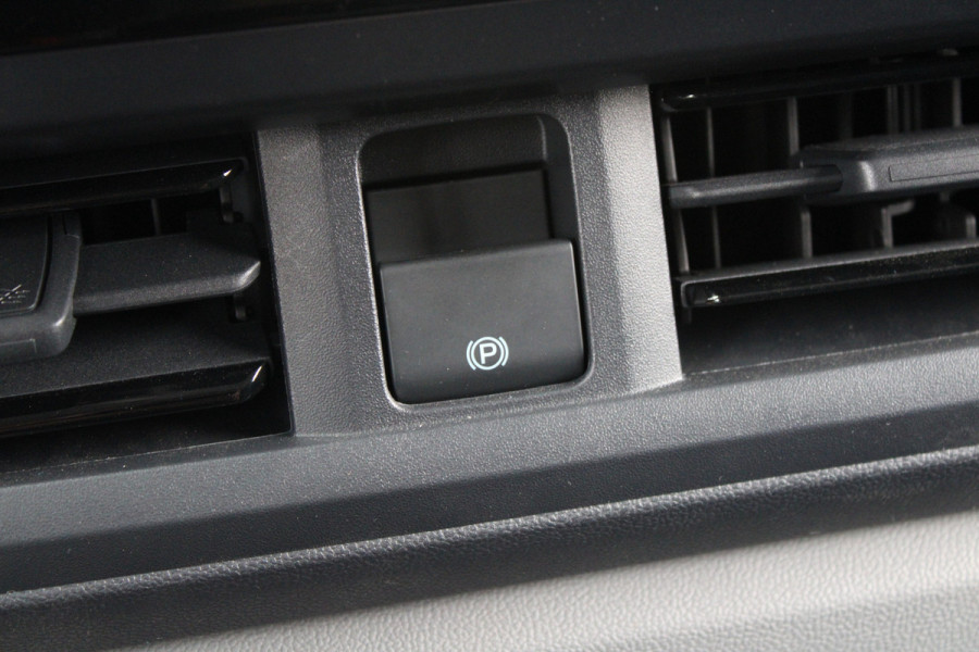 Ford Transit Custom 300 2.0 TDCI L2H1 Sport 170pk - 2x Schuifdeur - ACC - 19'' LM Velgen - 70L Tank - Navi - Camera - Stoel & Stuurverwarming - Blin