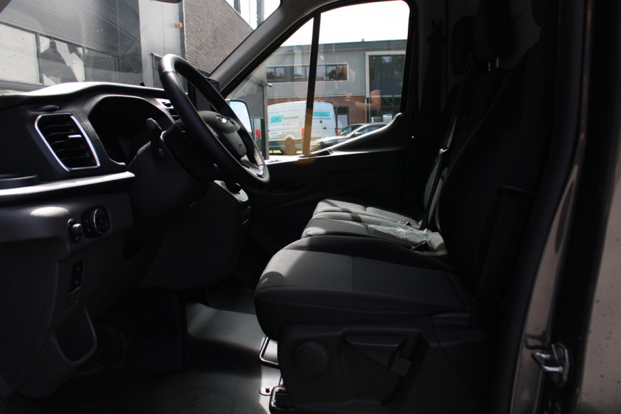 Ford Transit 350 2.0 TDCI L2H2 Trend 165pk - Facelift - Adaptive Cruise - Navigatie - Blind Spot - 360 Camera - Stoel - Stuurverwarming - Rij Ford Transit 350 2.0 TDCI L2H2 Trend 165pk - Facelift - Adaptive Cruise - Navigatie - Blind Spot - 360 Camera - Stoel - Stuurverwarming - Rij