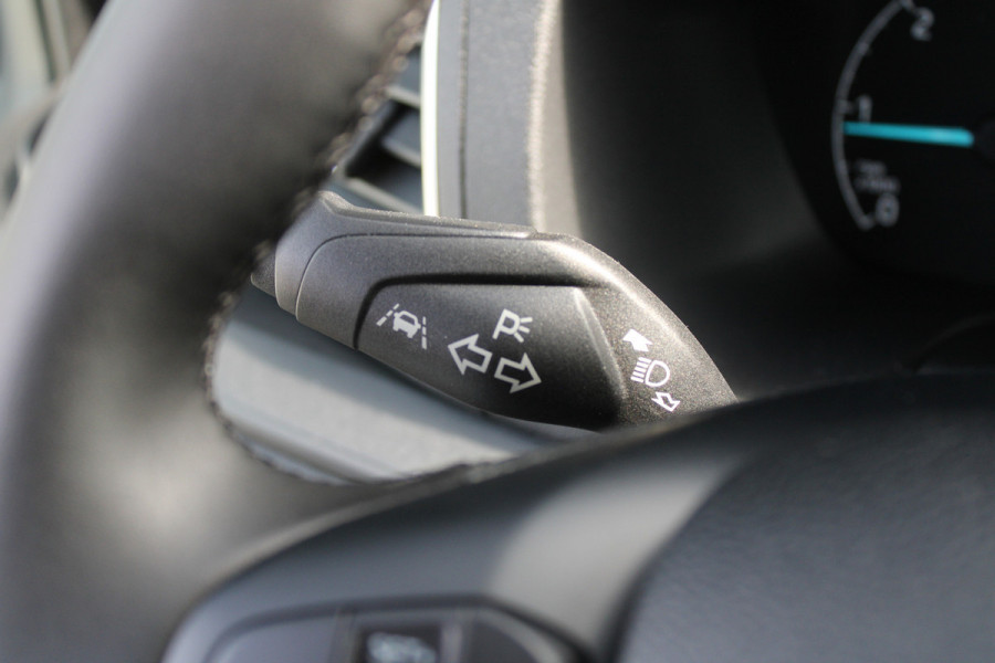 Ford Transit 350 2.0 TDCI L3H2 Trend 130pk Trend - Carplay - Android - 360 Camera - Climate - Cruise - Parkeersensoren - Rijklaar