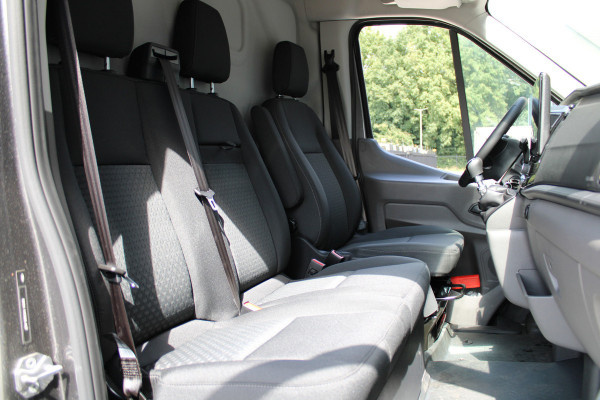 Ford Transit 350 2.0 TDCI L3H2 Trend 130pk Trend - Carplay - Android - 360 Camera - Climate - Cruise - Parkeersensoren - Rijklaar