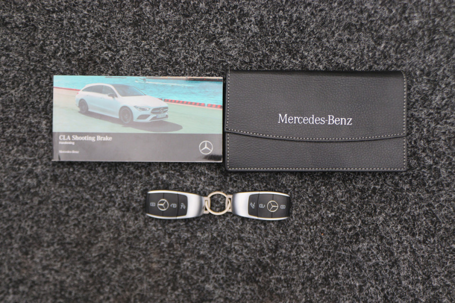 Mercedes-Benz CLA-Klasse Shooting Brake 180 Business Solution AMG Climate, Camera, Cruise, Sportstoelen, LED, Navigatie, Bluetooth, 18''