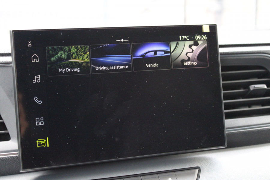 Renault Master T35 2.0 dCi 170pk L2H2 Extra - Navigatie - Camera - 270 gr deuren - Parkeersensoren - Draadloos laden - Rijklaar